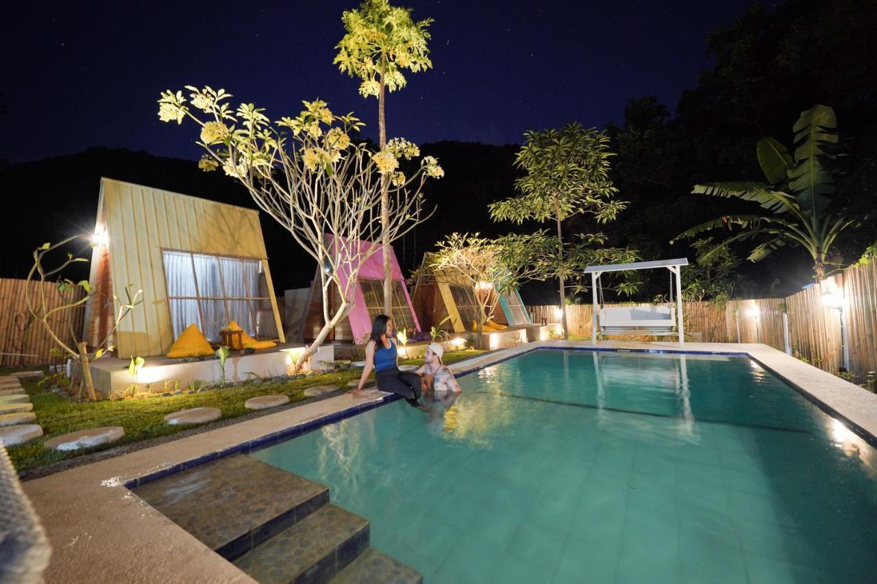 La Vie En Rose Hotel Senggigi Buitenkant foto